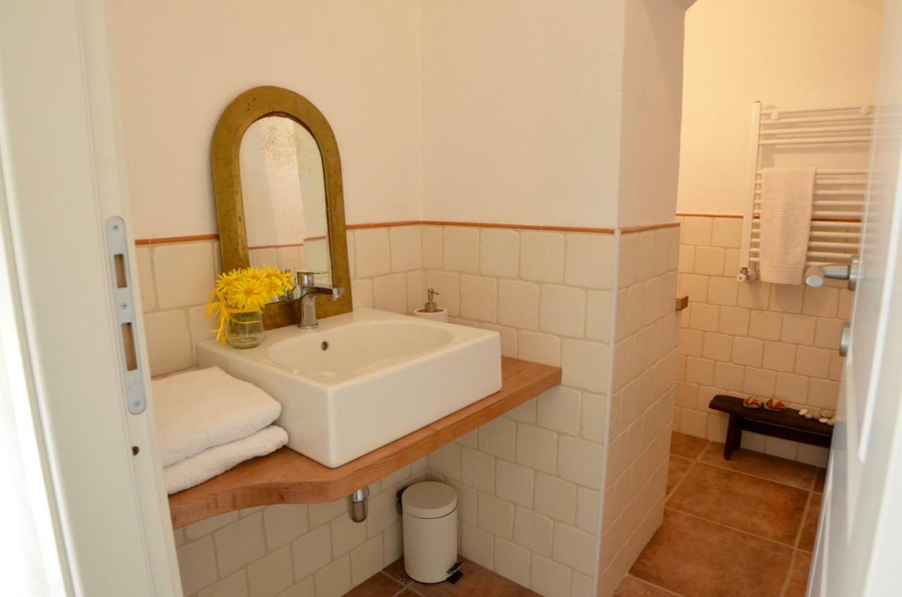 Casale Del Gelso Villa Genzano di Roma Bagian luar foto