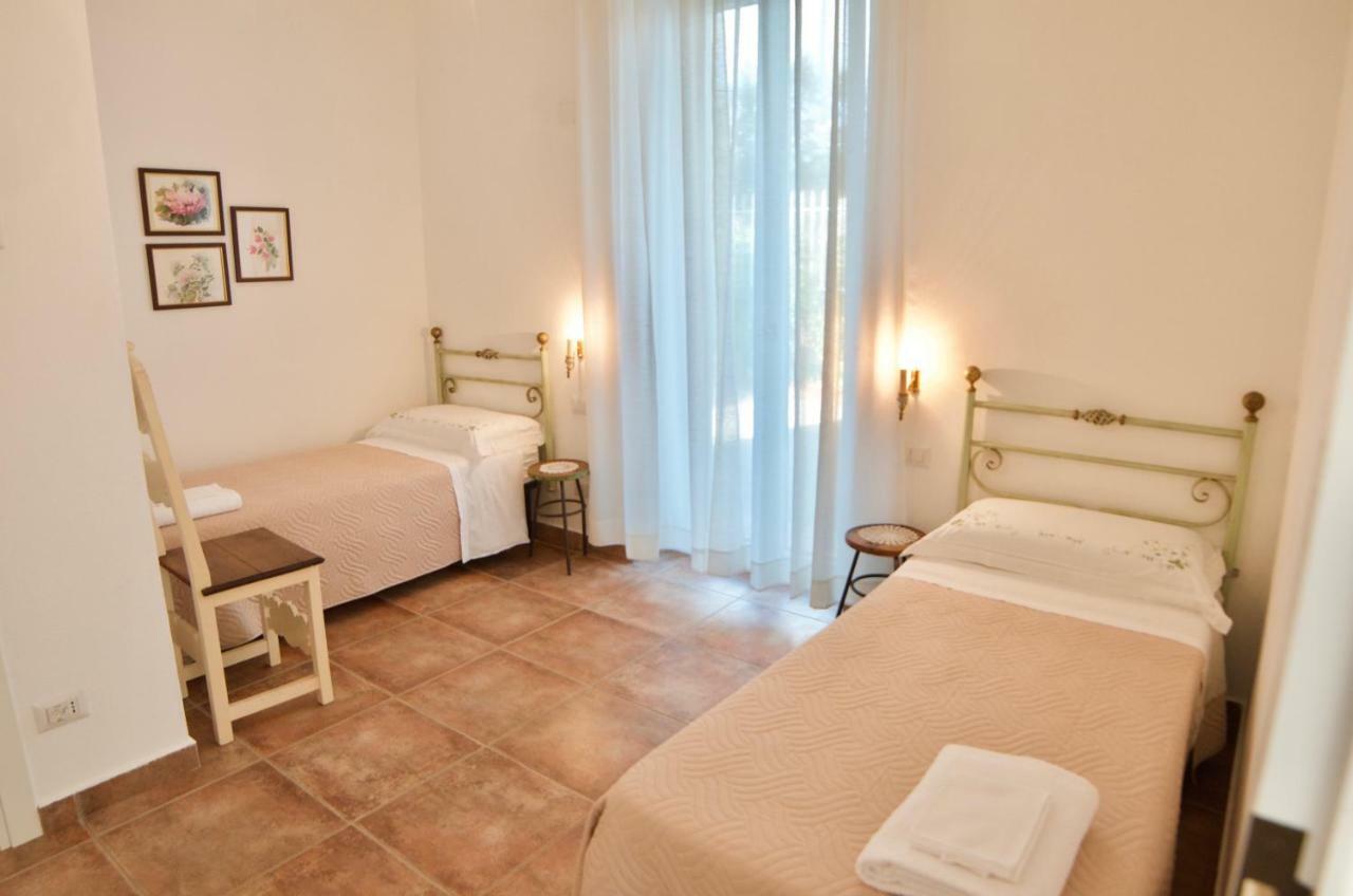 Casale Del Gelso Villa Genzano di Roma Bagian luar foto