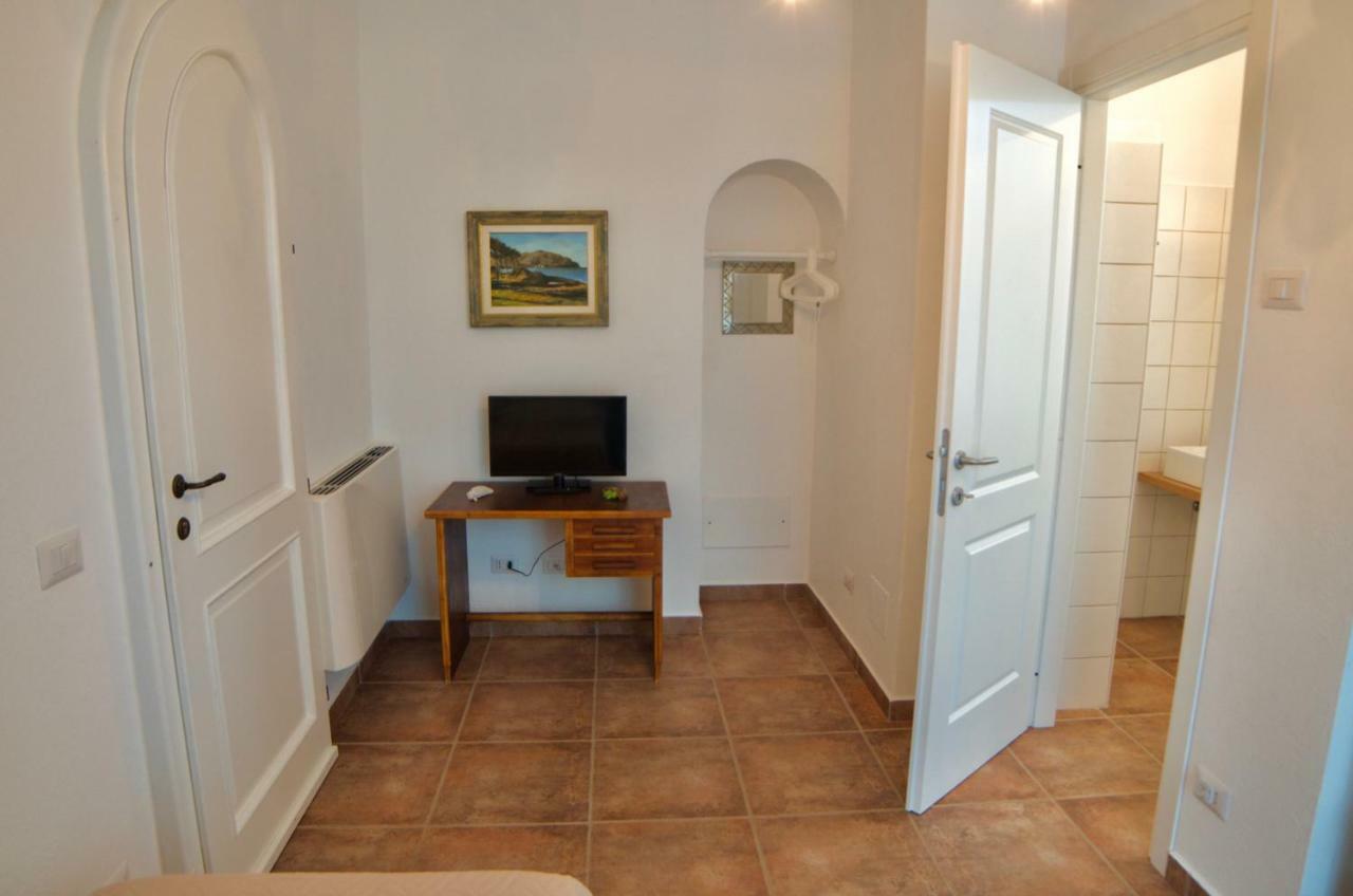 Casale Del Gelso Villa Genzano di Roma Bagian luar foto